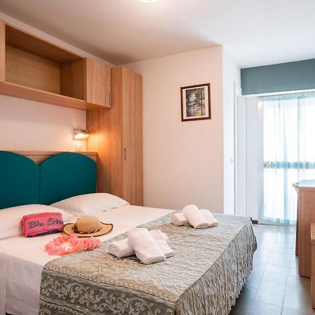 Blu Star Hotel Gabicce Mare Eksteriør billede